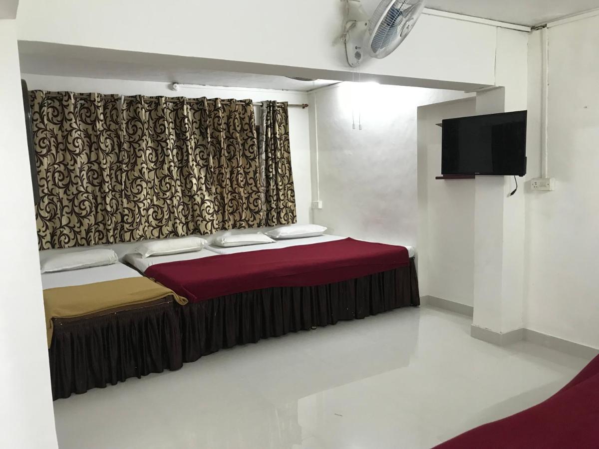 Hotel Priti International มาปูซา ภายนอก รูปภาพ