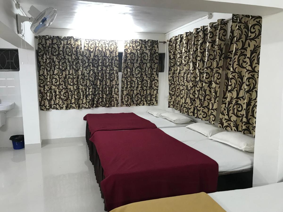 Hotel Priti International มาปูซา ภายนอก รูปภาพ