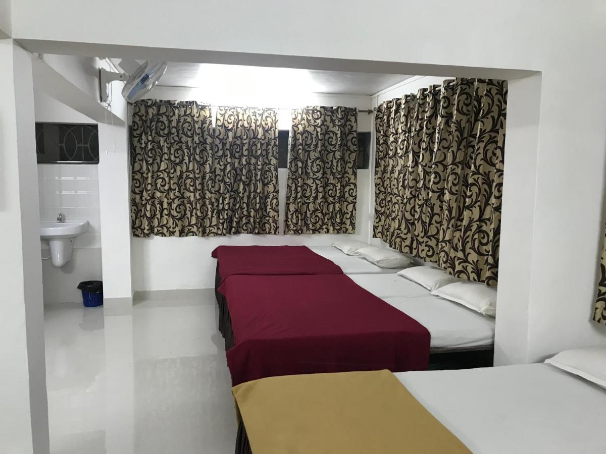 Hotel Priti International มาปูซา ภายนอก รูปภาพ